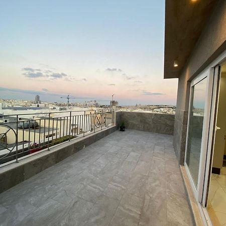 Terrace View- A Charming Two Bedrooms Penthouse Ac-Wifi Msida Exteriér fotografie