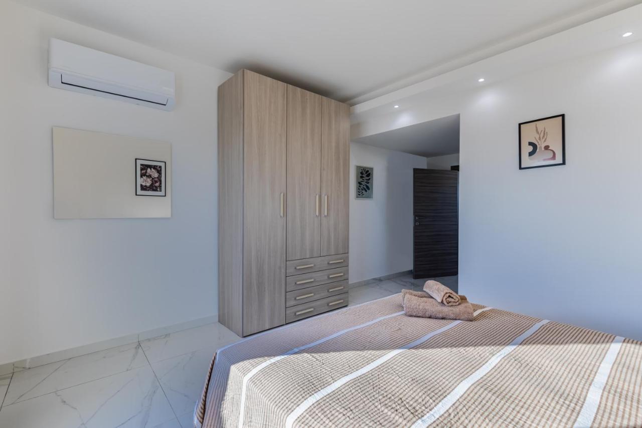 Terrace View- A Charming Two Bedrooms Penthouse Ac-Wifi Msida Exteriér fotografie