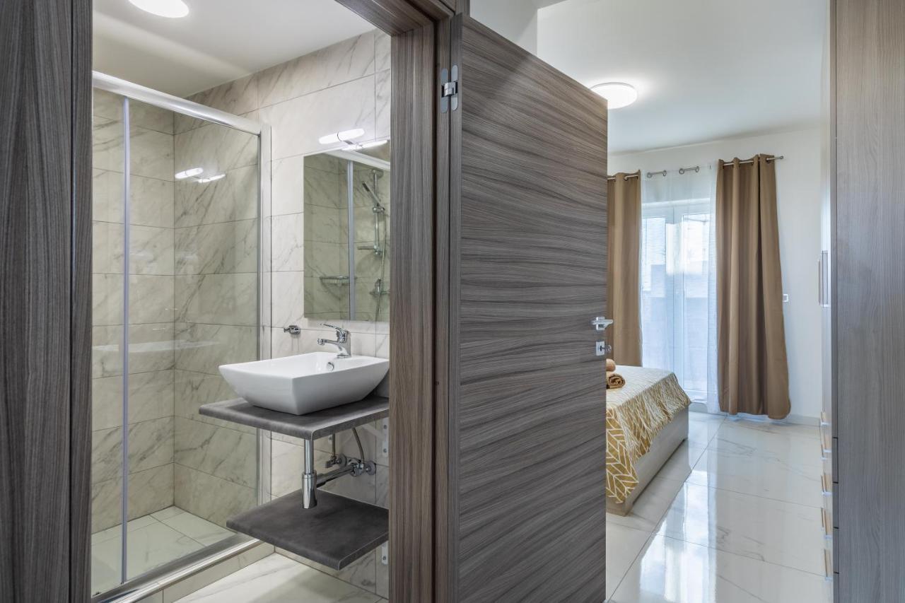Terrace View- A Charming Two Bedrooms Penthouse Ac-Wifi Msida Exteriér fotografie